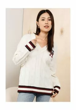 Monogram Cable Knit Relaxed Jumper - Tommy Hilfiger Apparel