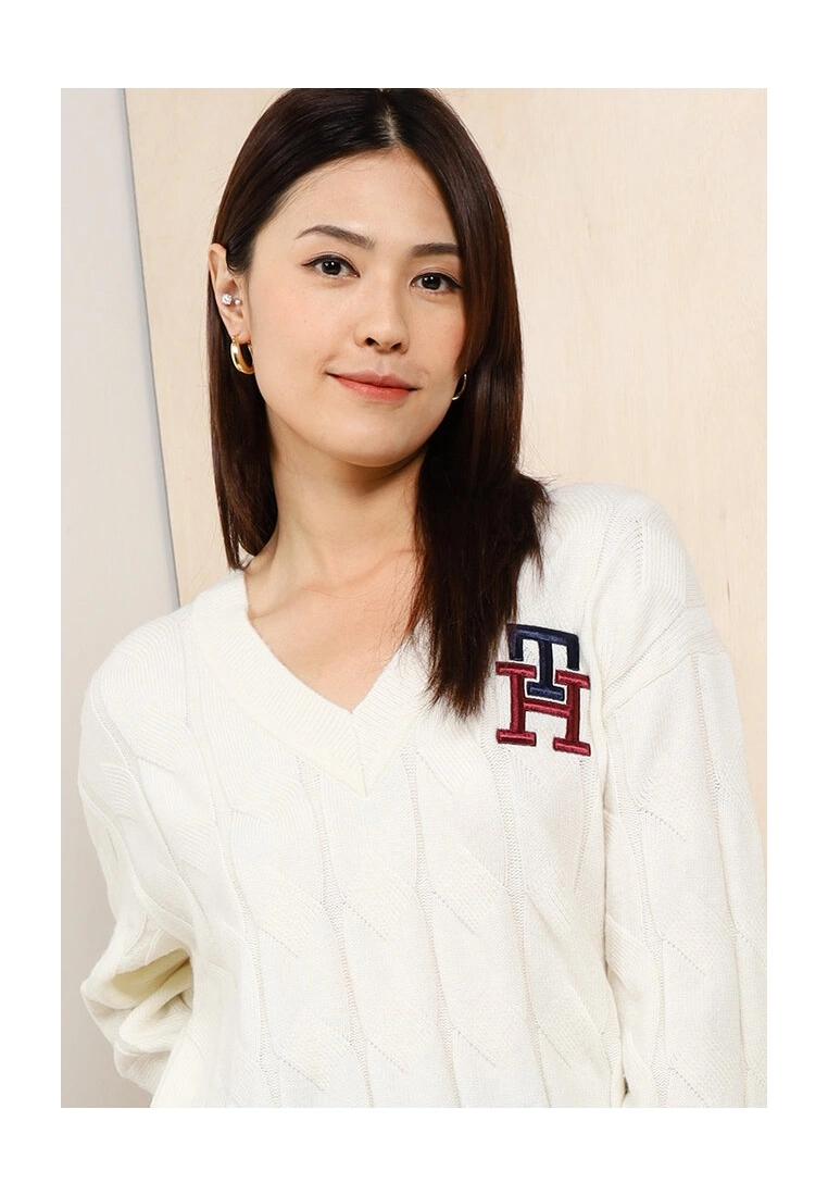 Monogram Cable Knit Relaxed Jumper - Tommy Hilfiger Apparel - Image 3