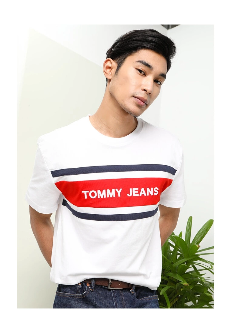 Tommy Hilfiger Badge Boyfriend Shirt - Tommy Jeans - Image 5