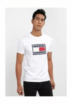 Tommy Hilfiger Luxury Interlock Flag Tee - Men's Top