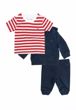 Tommy Hilfiger Baby Hooded Gift Box Set