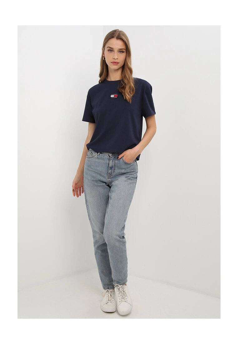 Tommy Hilfiger Tommy Center Badge Tee - Image 4